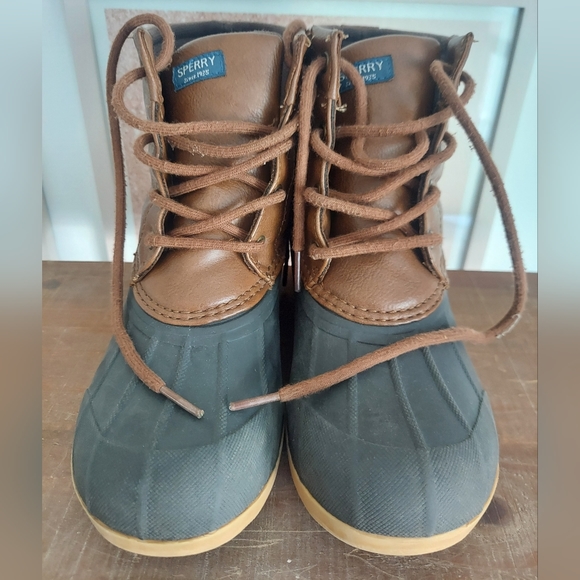 🎁 5/$25 Sperry duck boots, Port boots,  size 3M - Picture 2 of 12